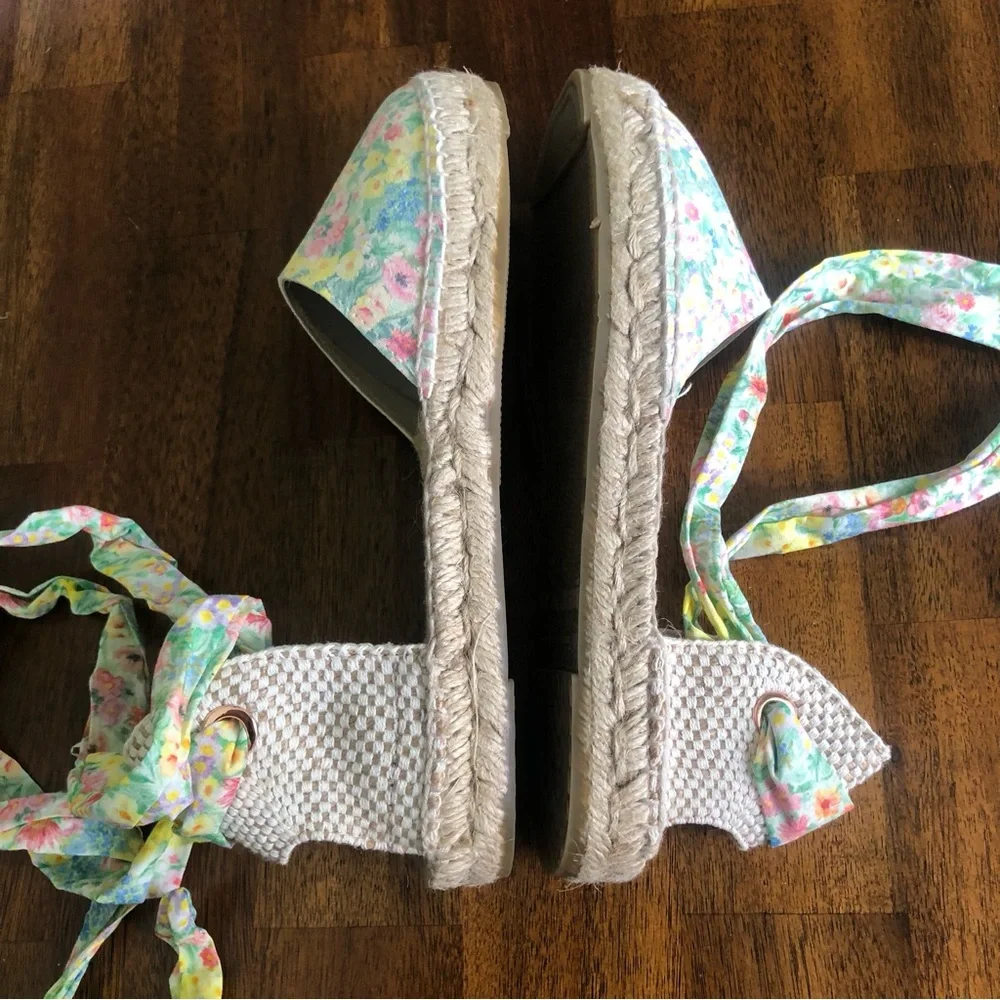 NIB $175 LoveShackFancy x Manabi Valencia Espadrilles in Rainbow Skies - size 37